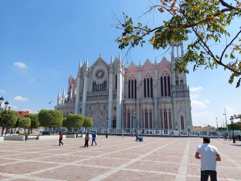 Así es EL TEMPLO EXPIATORIO de LEÓN GTO México